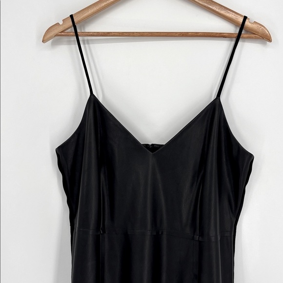 Banana Republic Factory Vegan Leather Midi Dress Women’s Size 10 in Black NWT! - Picture 3 of 13